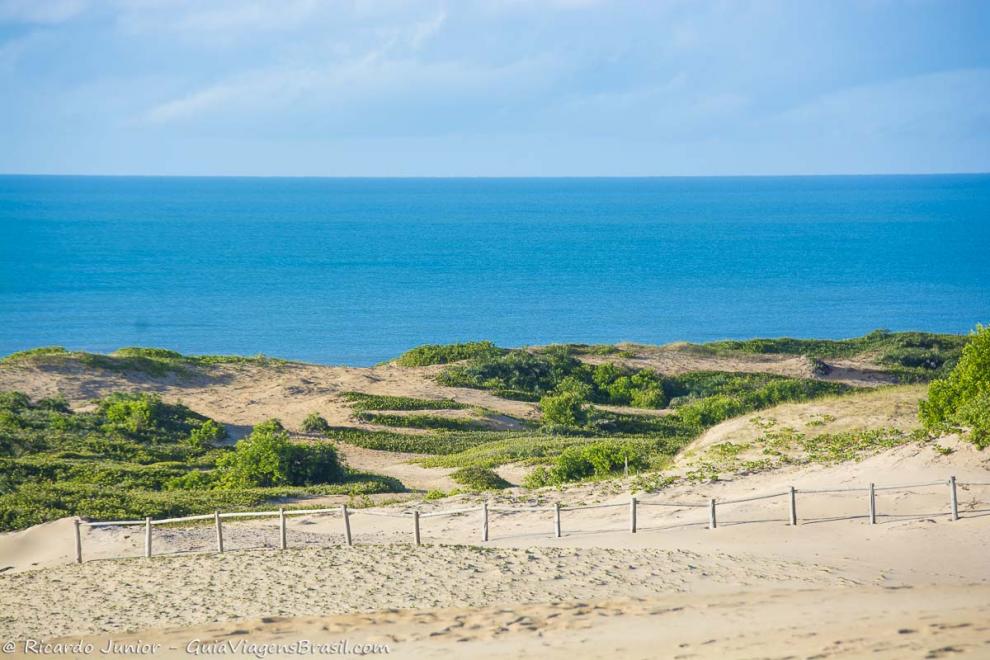 Imagem da praia em Itaúnas